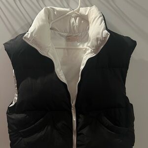 Leela & Lavender Black and White Puffer Vest